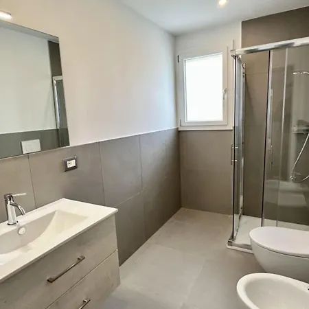 Apartament With Pool In